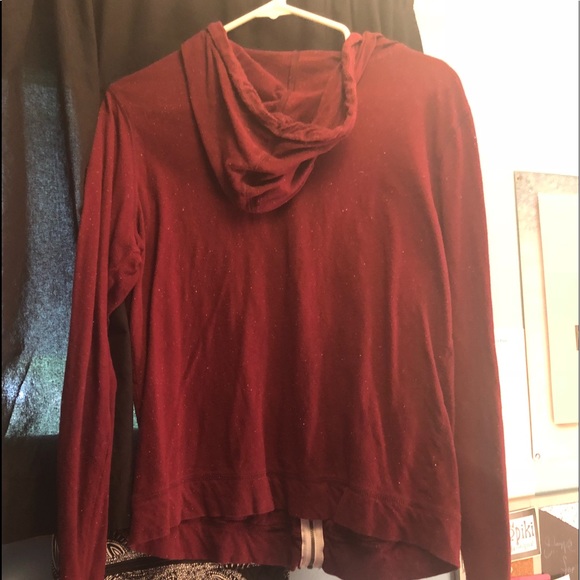 Thin Sweater - Picture 2 of 2